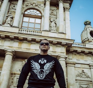 Bluza męska czarna skrzydła