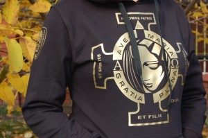 Bluza damska czarna kangurka Maria